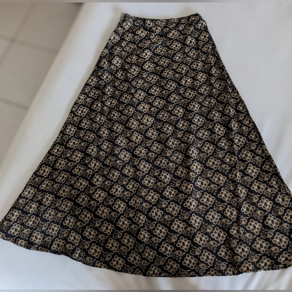 VINTAGE 90's Y2K  Sunflower Floral Print Maxi Skirt  Size Small - Picture 3 of 5